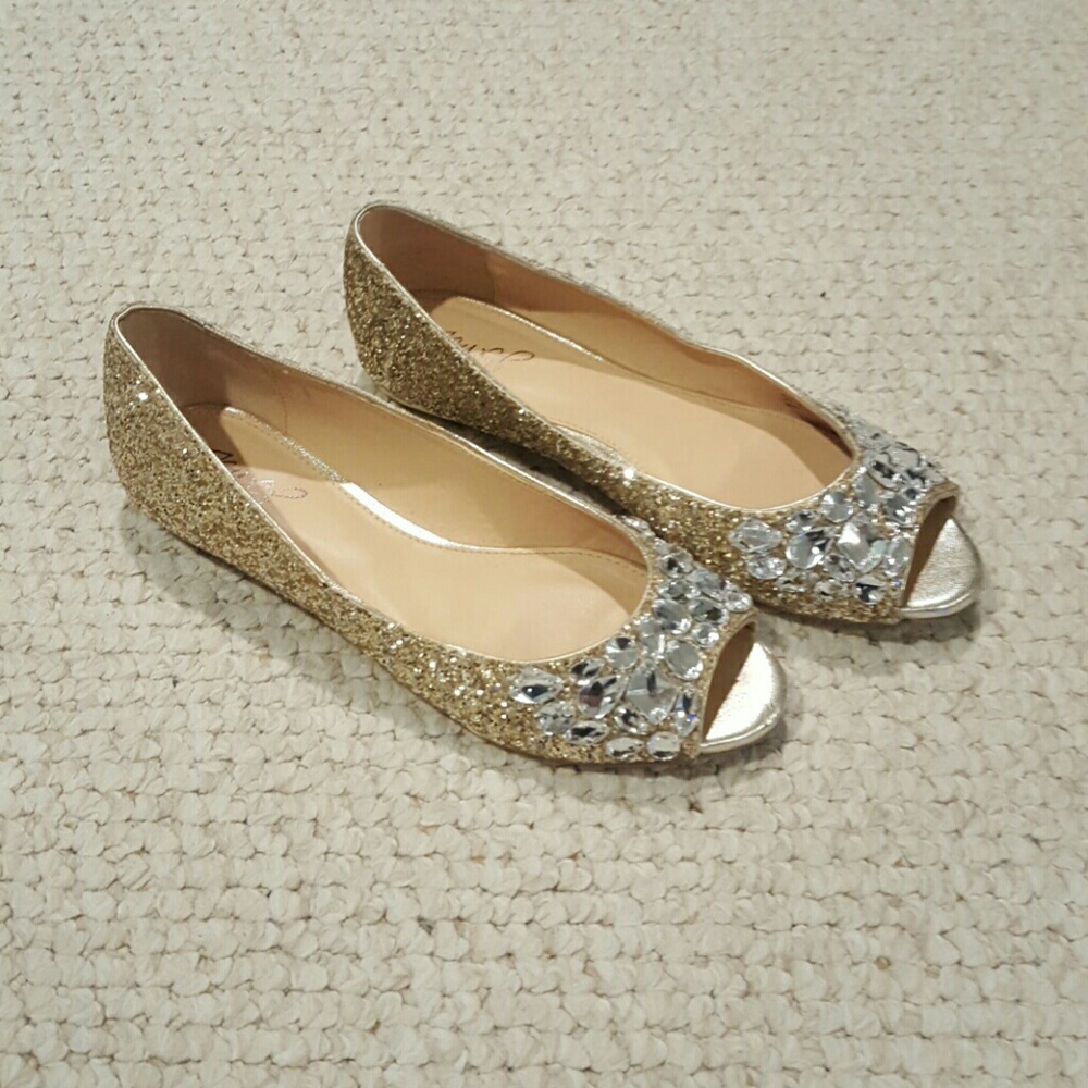 Sparkly gold flats